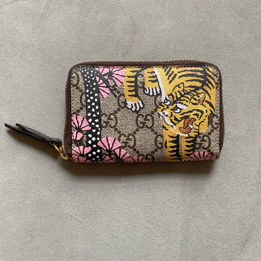 Gucci wallet